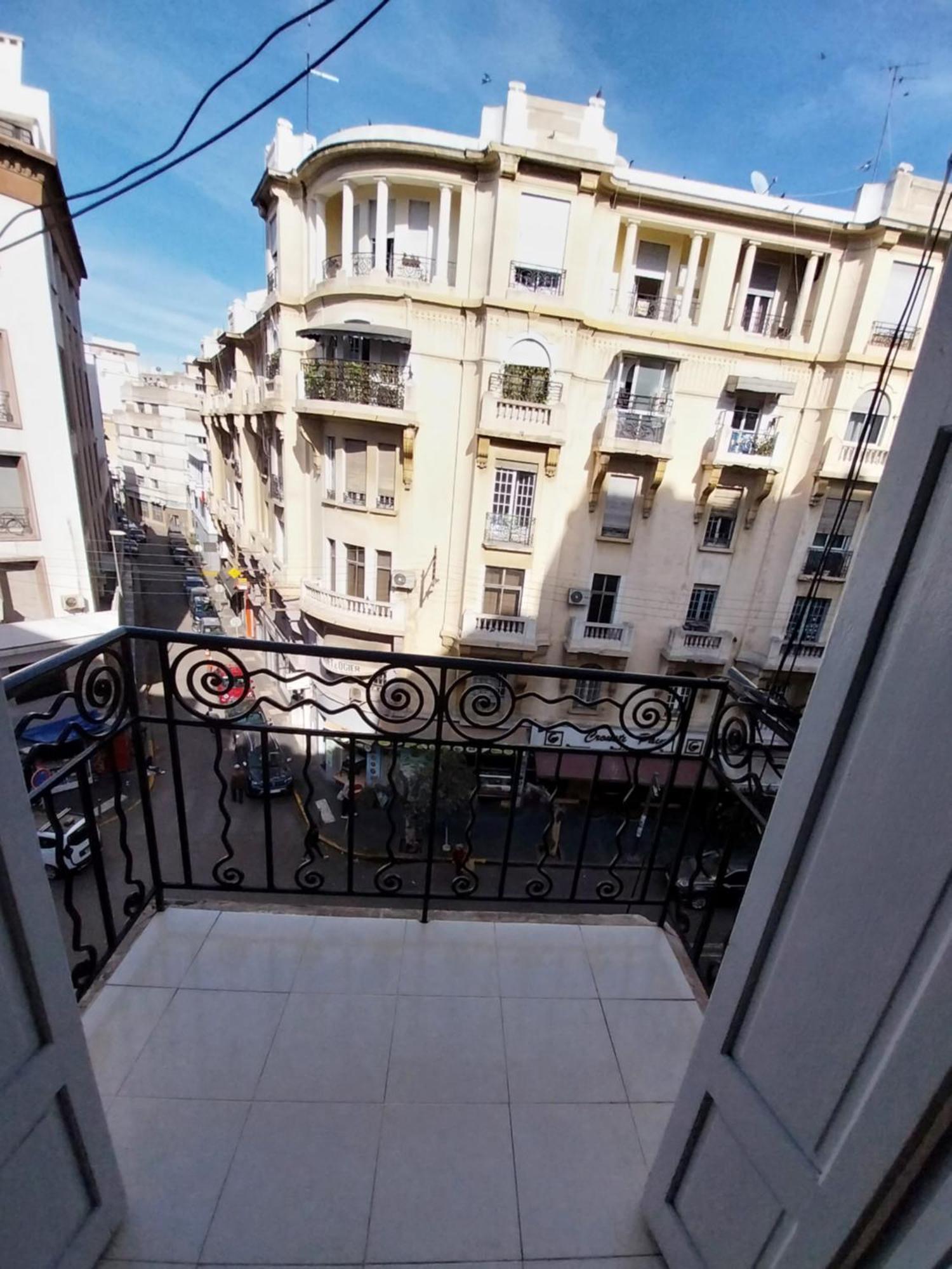 Cosy Art Deco Apart Welcome To James'S Casablanca Exterior photo